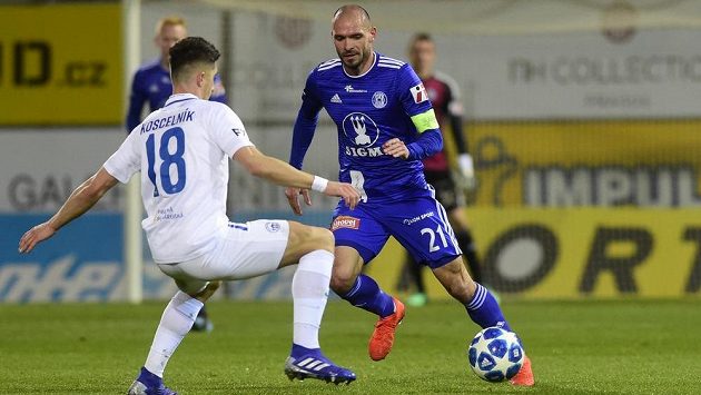 Martin Koscelník z Liberce a Michal Vepřek z Olomouce. Martin Koscelník z Liberce a Michal Vepřek z Olomouce.