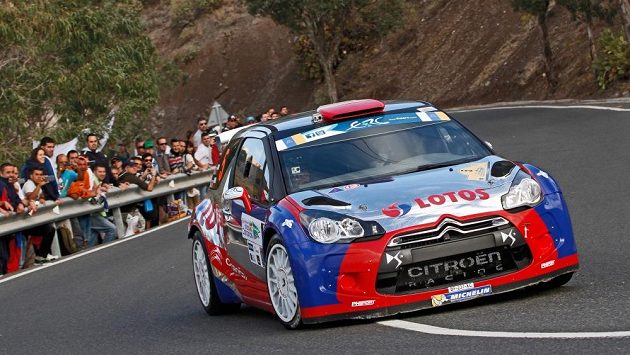 Robert Kubica s vozem Citroën DS3 RRC při Rallye Kanárské ostrovy (ilustrační foto). Robert Kubica s vozem Citroën DS3 RRC při Rallye Kanárské ostrovy (ilustrační foto).