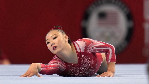 Americká gymnastka Kara Eakerová Americká gymnastka Kara Eakerová