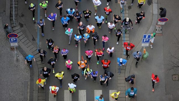 Aby se váš půlmaratón nikdy nedostal do úzkého místa, stačí dodržet pár pravidel. Aby se váš půlmaratón nikdy nedostal do úzkého místa, stačí dodržet pár pravidel.