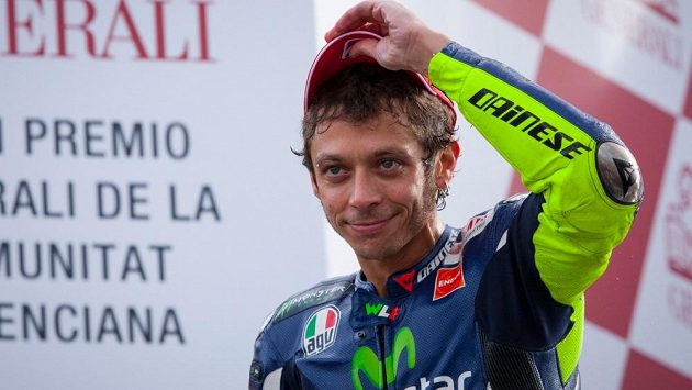 Valentino Rossi na okruhu ve Valencii. Valentino Rossi na okruhu ve Valencii.