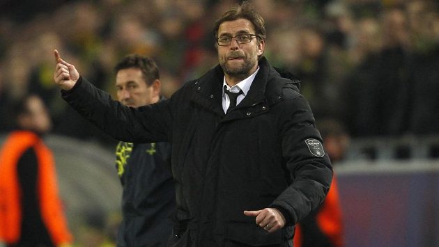 Kouč Dortmundu Jürgen Klopp během osmifinálového duelu Ligy mistrů se Šachtarem Doněck. Kouč Dortmundu Jürgen Klopp během osmifinálového duelu Ligy mistrů se Šachtarem Doněck.