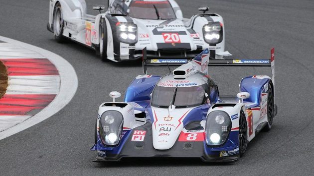 Nejrychlejší Toyota posádky Davidson - Buemi. Nejrychlejší Toyota posádky Davidson - Buemi.