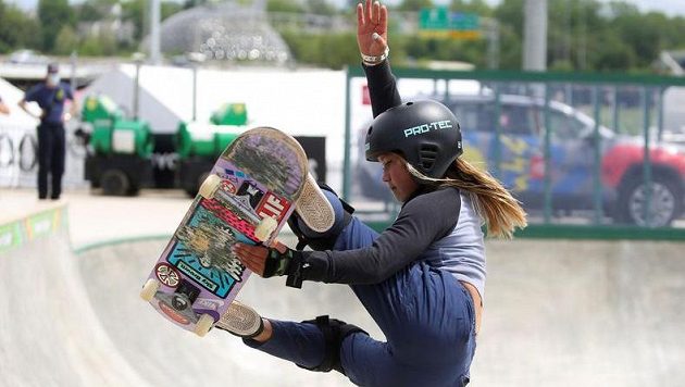 Snowboardistka Sky Brownová je v necelých 13 letech nejmladší členkou britského olympijského týmu pro Tokio. Snowboardistka Sky Brownová je v necelých 13 letech nejmladší členkou britského olympijského týmu pro Tokio.
