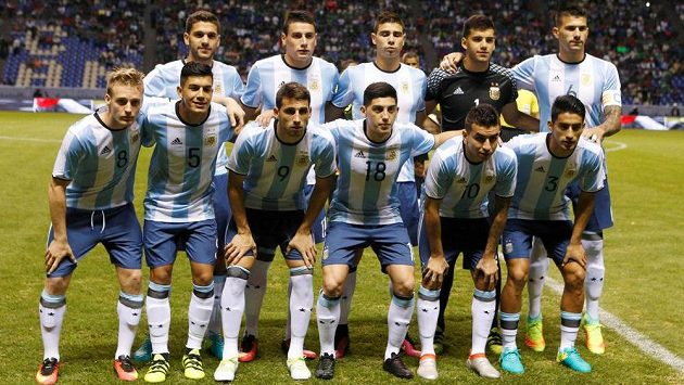 Fotbalisté Argentiny byli po přátelském zápase v Pueble s domácím Mexikem okradeni. Fotbalisté Argentiny byli po přátelském zápase v Pueble s domácím Mexikem okradeni.