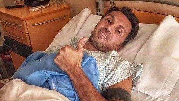 Legendární fotbalový obránce Paolo Maldini bojuje s nákazou koronavirem. Legendární fotbalový obránce Paolo Maldini bojuje s nákazou koronavirem.