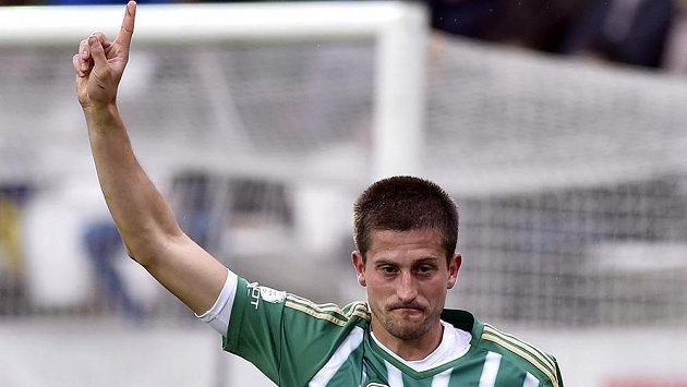 Michal Šmíd z Bohemians se raduje z dalších bodů... Michal Šmíd z Bohemians se raduje z dalších bodů...