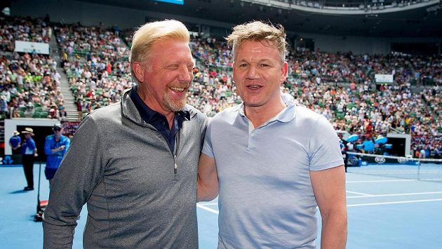 Boris Becker (vlevo) po boku známého šéfkuchaře Gordona Ramsayho na letošním Australian Open. Boris Becker (vlevo) po boku známého šéfkuchaře Gordona Ramsayho na letošním Australian Open.