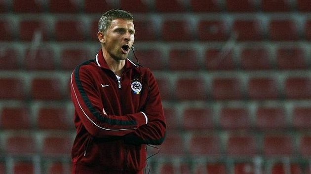 Trenér fotbalistů Sparty Martin Hašek Trenér fotbalistů Sparty Martin Hašek