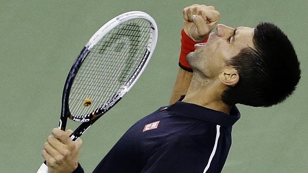 Novak Djokovič se raduje po vítězství nad Juanem Martinem Del Potrem. Novak Djokovič se raduje po vítězství nad Juanem Martinem Del Potrem.