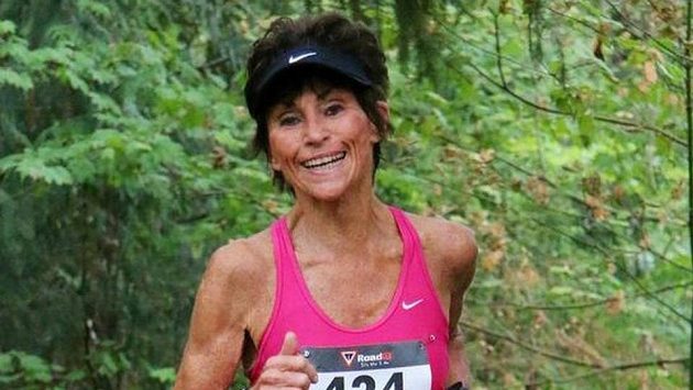 Judy Fisherová má 72 let, v nohách má sto maratónů. Judy Fisherová má 72 let, v nohách má sto maratónů.