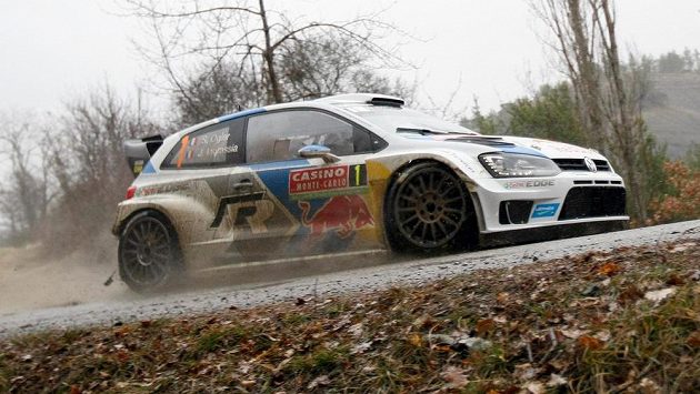 Sébastien Ogier s volkswagenem během Rallye Monte Carlo. Sébastien Ogier s volkswagenem během Rallye Monte Carlo.