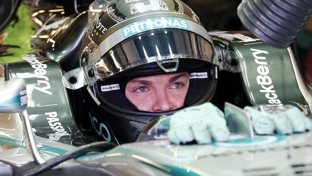 Nico Rosberg během Velké ceny Abú Zabí. Nico Rosberg během Velké ceny Abú Zabí.