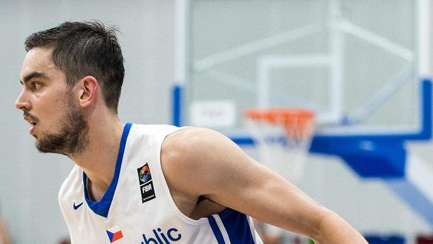 Český basketbalový rozehrávač Tomáš Satoranský. Český basketbalový rozehrávač Tomáš Satoranský.