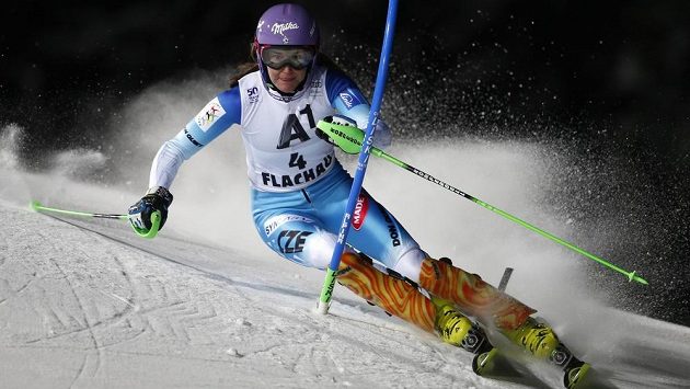 Šárka Strachová na trati slalomu SP ve Flachau. Šárka Strachová na trati slalomu SP ve Flachau.