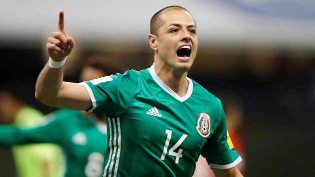 Javier Hernández oslavuje branku do sítě Kostariky. Javier Hernández oslavuje branku do sítě Kostariky.