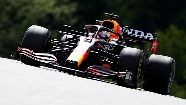 Velkou cenu Štýrska ovládl jezdec Red Bullu Max Verstappen Velkou cenu Štýrska ovládl jezdec Red Bullu Max Verstappen
