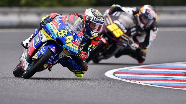 Český motocyklista Jakub Kornfeil na okruhu v Brně. Český motocyklista Jakub Kornfeil na okruhu v Brně.