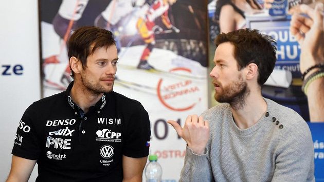 Běžci na lyžích Dušan Kožíšek a Torjus Borsheim z Norska před exhibičním závodem ČEZ City Cross Sprint Ostrava. Běžci na lyžích Dušan Kožíšek a Torjus Borsheim z Norska před exhibičním závodem ČEZ City Cross Sprint Ostrava.