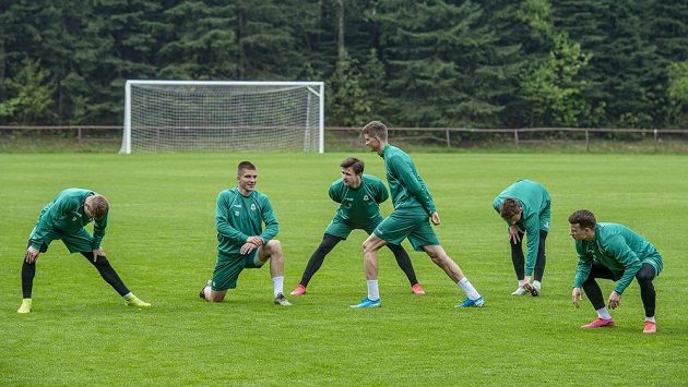 Společný trénink prvoligového fotbalového týmu FK Jablonec . Ilustrační foto. Společný trénink prvoligového fotbalového týmu FK Jablonec . Ilustrační foto.
