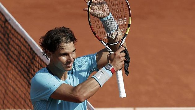 Španěl Rafael Nadal se raduje z vítězství nad Leonardem Mayerem. Španěl Rafael Nadal se raduje z vítězství nad Leonardem Mayerem.