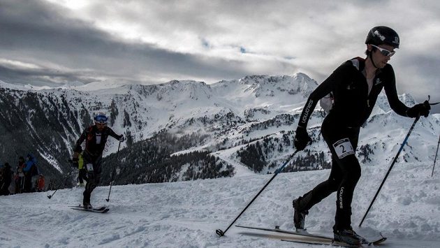 Kílian Jornet společně s Rakušanem Jakobem Herrmannem na Pierra Menta, tady si Španěl zlomil nohu. Kílian Jornet společně s Rakušanem Jakobem Herrmannem na Pierra Menta, tady si Španěl zlomil nohu.