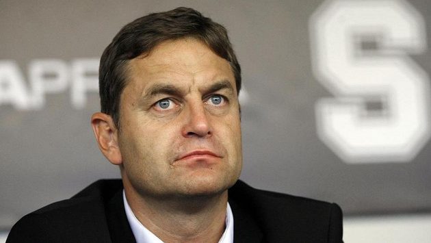 Petr Bříza byl zvolen prvním místopředsedou IIHF. Petr Bříza byl zvolen prvním místopředsedou IIHF.
