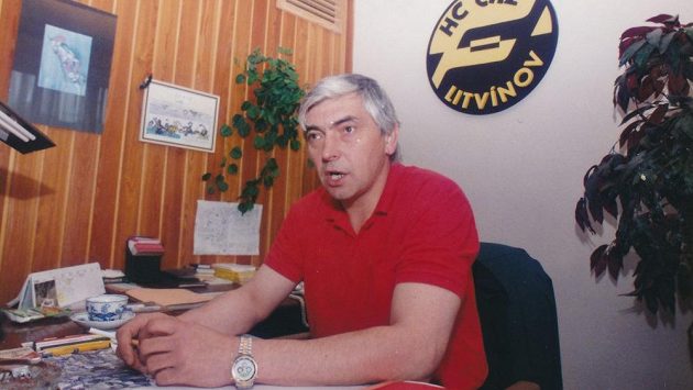 Hokejový trenér Ivan Hlinka. Hokejový trenér Ivan Hlinka.