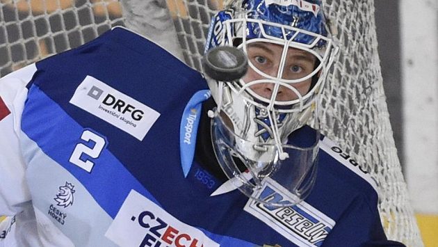 Brankář Brna Lukáš Dostál absolvoval v extralize vítěznou premiéru. Brankář Brna Lukáš Dostál absolvoval v extralize vítěznou premiéru.