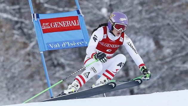 Rakušanka Anna Veithová při superobřím slalomu ve Val d'Isere. Ilustrační snímek. Rakušanka Anna Veithová při superobřím slalomu ve Val d'Isere. Ilustrační snímek.