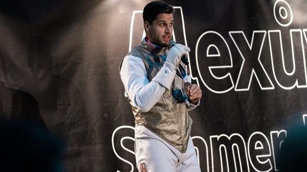 Úspěšný olympionik Alex Choupenitch byl na brněnském náměstí ve svém živlu. Úspěšný olympionik Alex Choupenitch byl na brněnském náměstí ve svém živlu.