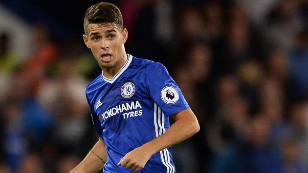 Zimním transakcím na fotbalovém trhu vládne přestup záložníka Oscara z Chelsea do čínské Superligy. Zimním transakcím na fotbalovém trhu vládne přestup záložníka Oscara z Chelsea do čínské Superligy.