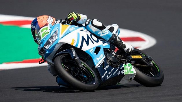 Motocyklový závodník Oliver König. Motocyklový závodník Oliver König.