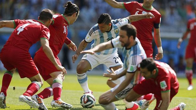 Sergio Agüero zřejmě opustí turnaj bez vstřelené branky. Sergio Agüero zřejmě opustí turnaj bez vstřelené branky.