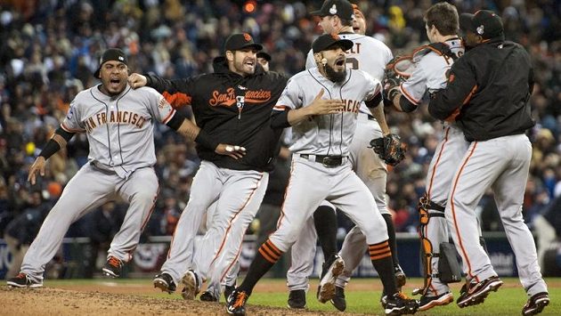 Baseballisté San Francisca se radují z titulu MLB. Baseballisté San Francisca se radují z titulu MLB.