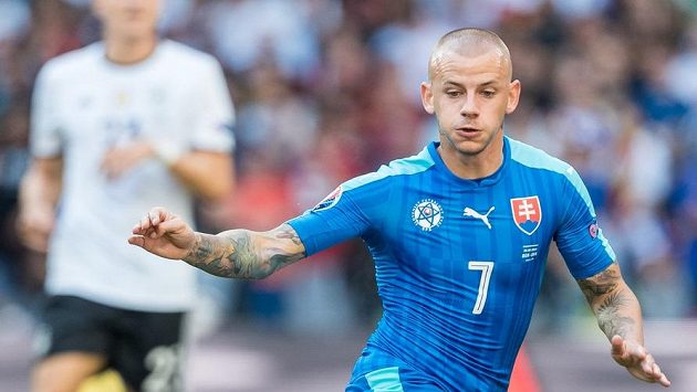 Slovenský fotbalista Vladimír Weiss Slovenský fotbalista Vladimír Weiss