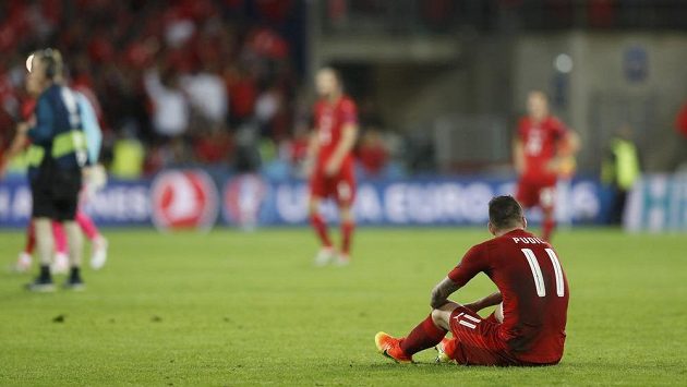 Zklamaný Daniel Pudil po porážce od Turecka, která znamenal vyřazení z mistrovství Evropy. Zklamaný Daniel Pudil po porážce od Turecka, která znamenal vyřazení z mistrovství Evropy.