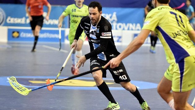 Jiří Curney z Mladé Boleslavi (vlevo) a Jan Jastřembský z Vítkovic. Jiří Curney z Mladé Boleslavi (vlevo) a Jan Jastřembský z Vítkovic.