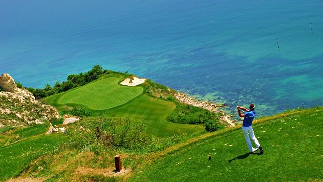 Golf. Ilustrační foto Golf. Ilustrační foto