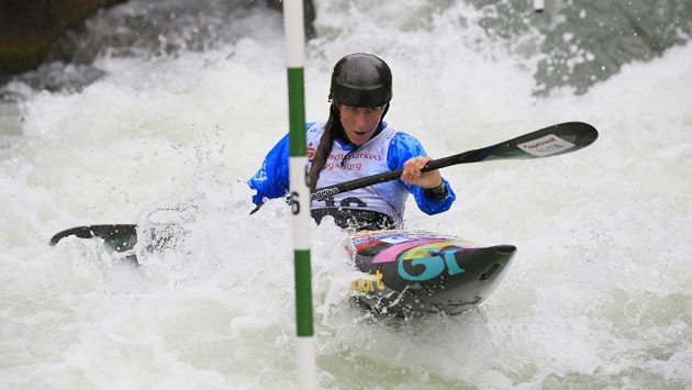 Kateřina Kudějová si jede pro vítězství v kvalifikaci SP v Augsburgu. Kateřina Kudějová si jede pro vítězství v kvalifikaci SP v Augsburgu.
