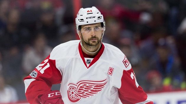 Tomáš Tatar v dresu Detroitu. Tomáš Tatar v dresu Detroitu.