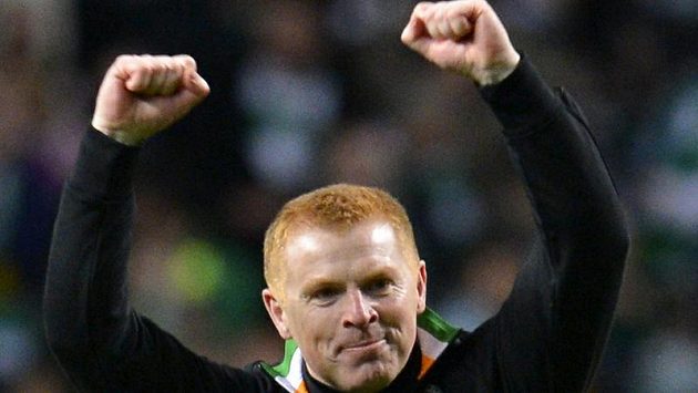Kouč Neil Lennon ještě takovou atmosféru nezažil. Diváci byli skutečně dvanáctým hráčem. Kouč Neil Lennon ještě takovou atmosféru nezažil. Diváci byli skutečně dvanáctým hráčem.