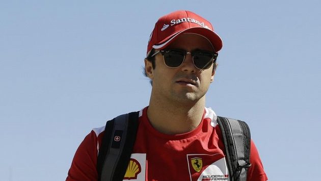 Pilot formule 1 Felipe Massa pravděpodobně ve Ferrari zůstane. Pilot formule 1 Felipe Massa pravděpodobně ve Ferrari zůstane.