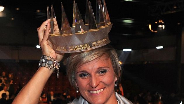 Barbora Špotáková, královna českých sportovců pro rok 2012, předá korunu své nástupkyni. Nebo snad nástupci? Barbora Špotáková, královna českých sportovců pro rok 2012, předá korunu své nástupkyni. Nebo snad nástupci?
