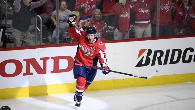 Brooks Orpik se rozloučil s kariérou. Brooks Orpik se rozloučil s kariérou.