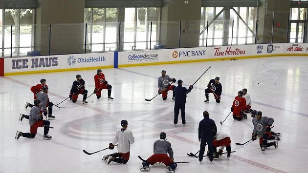 Příprava hokejistů na NHL. Příprava hokejistů na NHL.