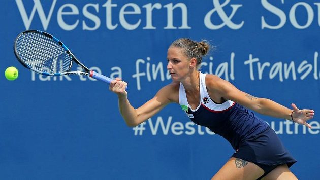 Česká tenistka Karolína Plíšková v semifinále turnaje v Cincinnati. Česká tenistka Karolína Plíšková v semifinále turnaje v Cincinnati.