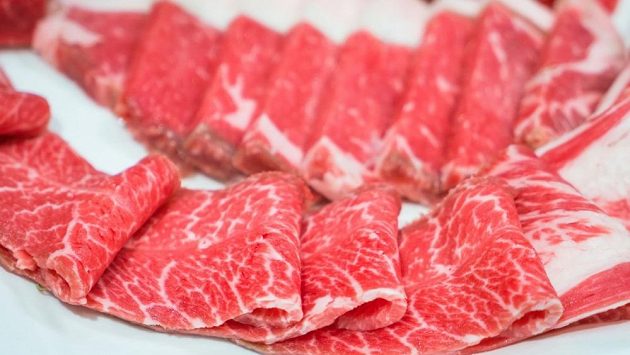 Pokud máte v oblibě hovězí, proteinů můžete mít dostatek. Pokud máte v oblibě hovězí, proteinů můžete mít dostatek.