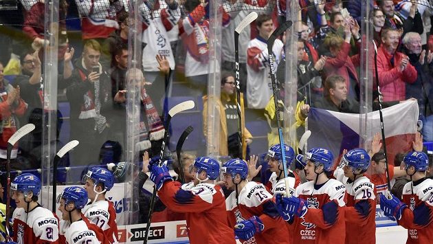 MS hokej U20 Česko - Švédsko | Ostrava a Třinec, města posedlá hokejem. Diváci mají ale ještě ...