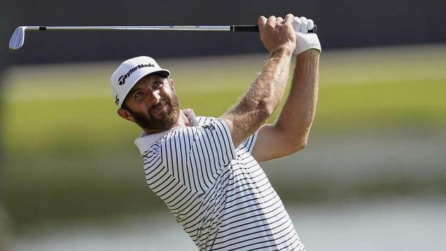 Golfista Dustin Johnson má nejblíže k vítězství v turnaji Tour Championship série PGA Tour a prvnímu titulu ve FedEx Cupu. Golfista Dustin Johnson má nejblíže k vítězství v turnaji Tour Championship série PGA Tour a prvnímu titulu ve FedEx Cupu.